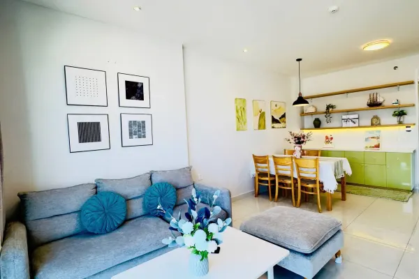 Квартира, 2 спальни · 70 м²