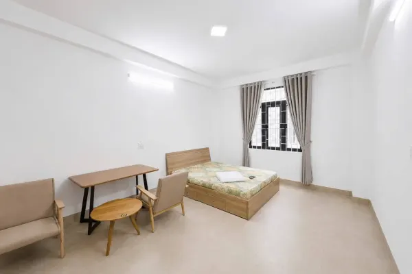 House, 4 спальни, 300.00 м² 5