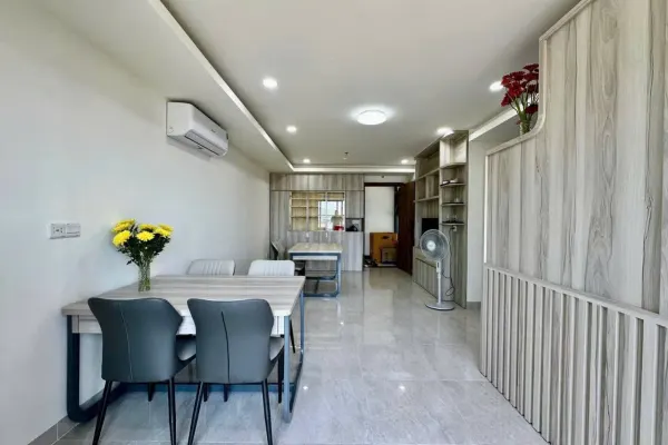 Квартира, 2 спальни · 90 м² 6