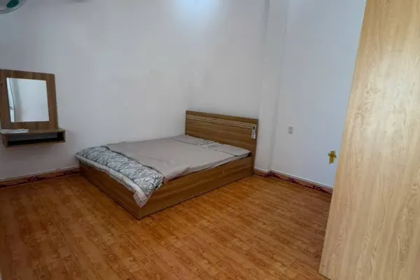 Дом, 3 спальни · 200 м² 2