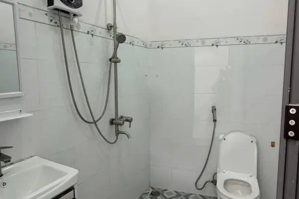 Дом, 3 спальни · 200 м² 6