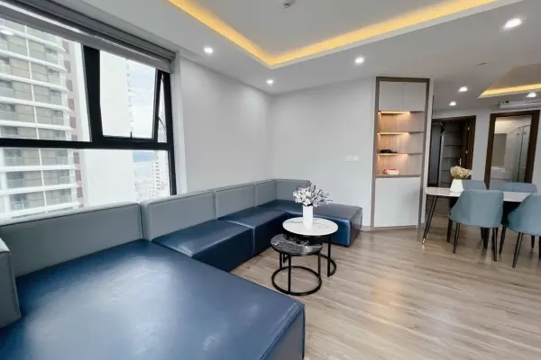 Квартира, 2 спальни · 90 м² 5