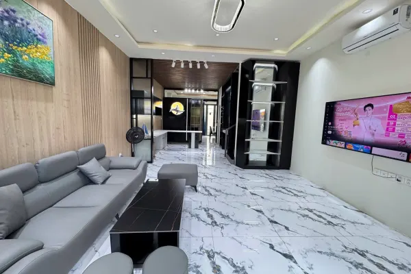 Дом, 3 спальни · 270 м² 3