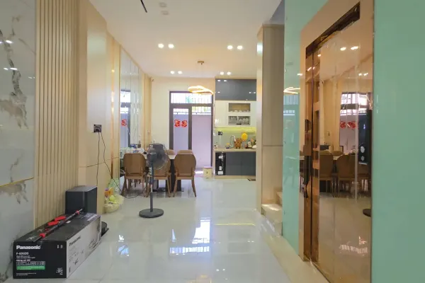 Вилла, 3 спальни · 270 м²