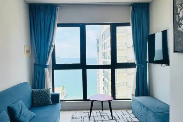 Квартира, 2 спальни · 72 м²