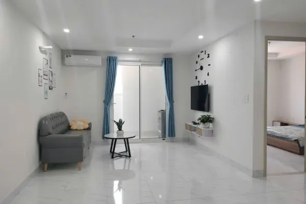 Квартира, 2 спальни · 80 м²