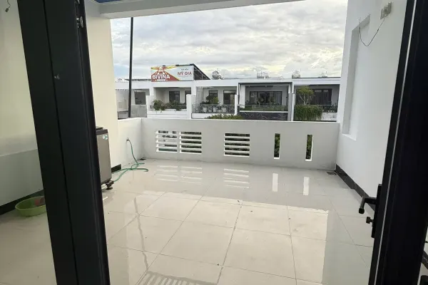 Дом, 5 спален · 100 м² 2