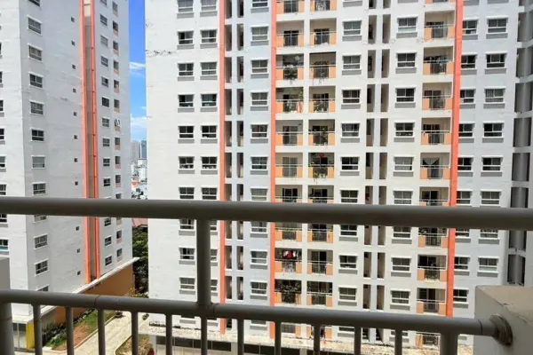 Квартира, 2 спальни · 55 м² 4