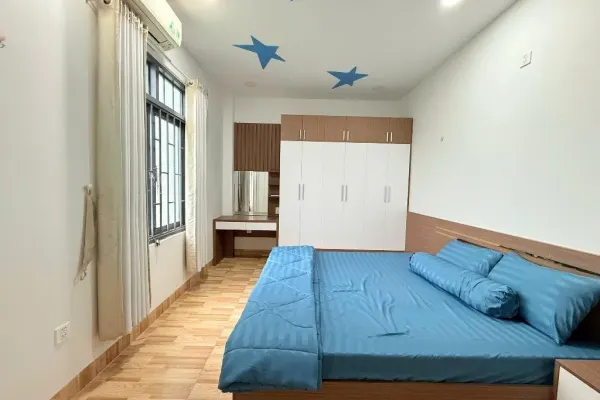 Дом, 4 спальни · 100 м² 2
