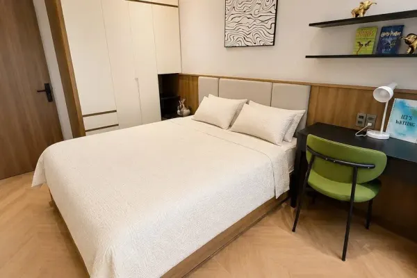 Квартира, 2 спальни · 80 м² 10