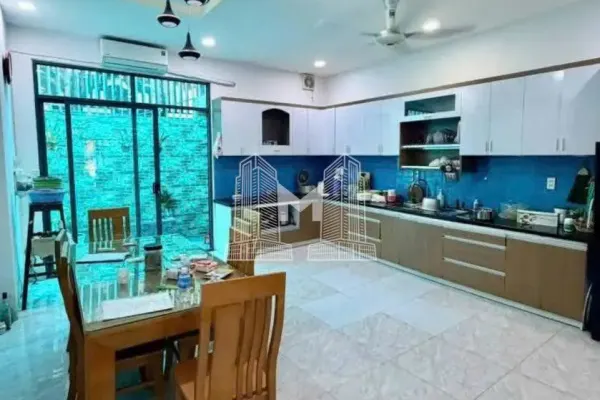 Вилла, 3 спальни · 270 м² 2