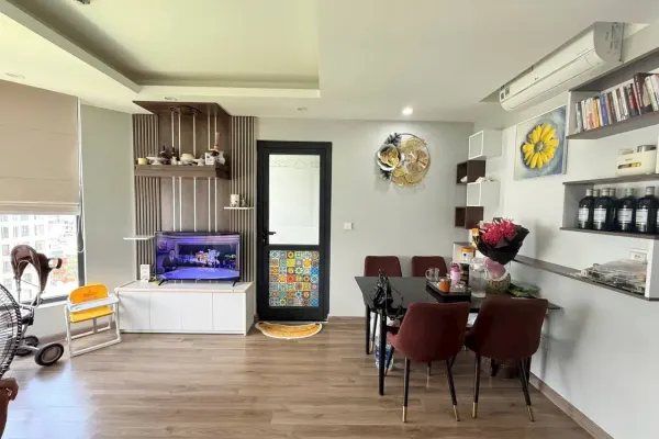 Квартира, 2 спальни · 60 м² 2