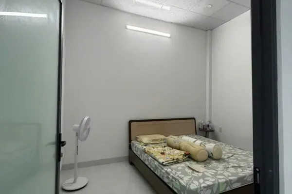 Дом, 2 спальни · 200 м² 3