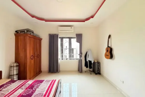 Вилла, 4 спальни · 250 м² 2