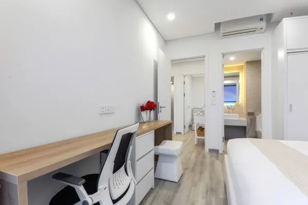 Квартира, 2 спальни · 77 м² 8