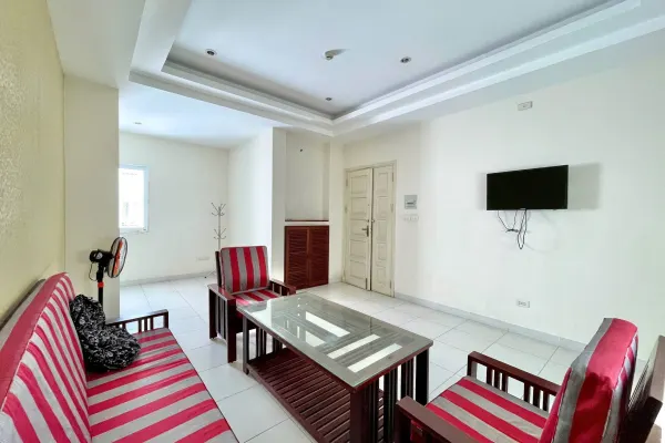 Квартира, 2 спальни · 60 м²