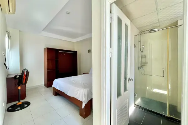 Квартира, 2 спальни · 60 м² 3