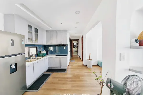 Квартира, 2 спальни · 80 м² 4