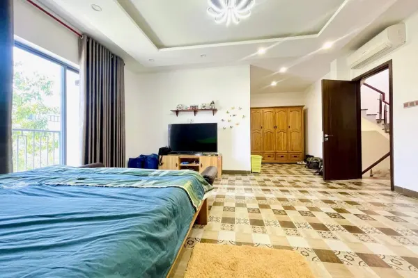 Вилла, 4 спальни · 200 м² 6