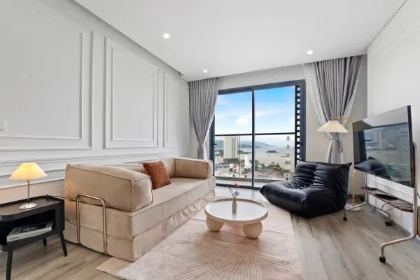 Квартира, 2 спальни · 77 м²