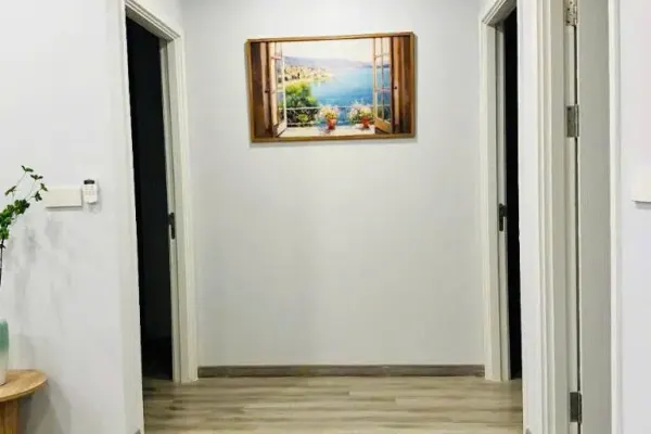 Квартира, 2 спальни · 77 м² 4