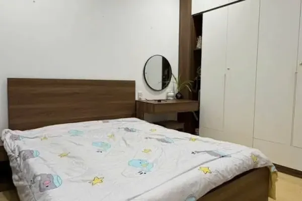 Дом, 4 спальни · 300 м² 3