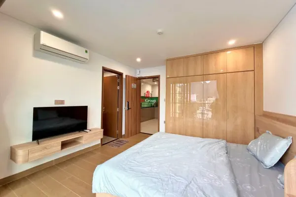 Квартира, 2 спальни · 90 м² 3