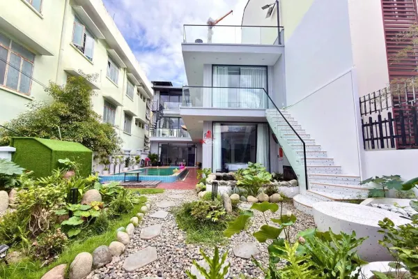 Вилла, 8 спален · 350 м²