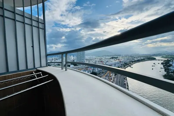 Квартира, 3 спальни · 88 м² 4