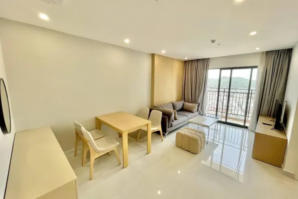 Квартира, 2 спальни · 70 м² 2