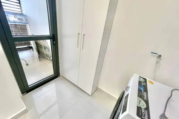 Квартира, 2 спальни · 70 м² 6