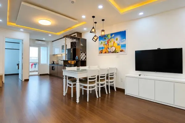 Квартира, 3 спальни · 90 м² 3