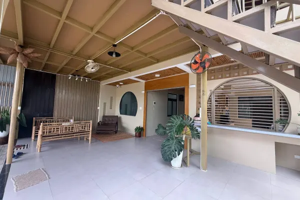 Дом, 5 спален · 300 м² 2