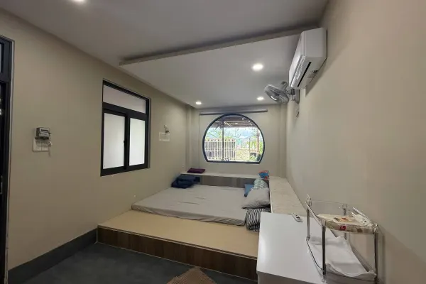 Дом, 5 спален · 300 м² 5