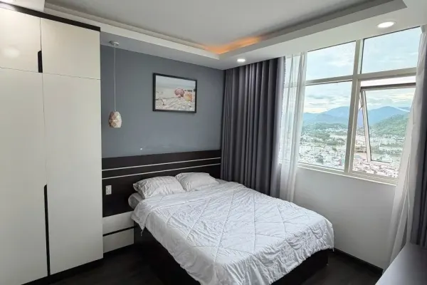 Квартира, 2 спальни · 60 м² 2