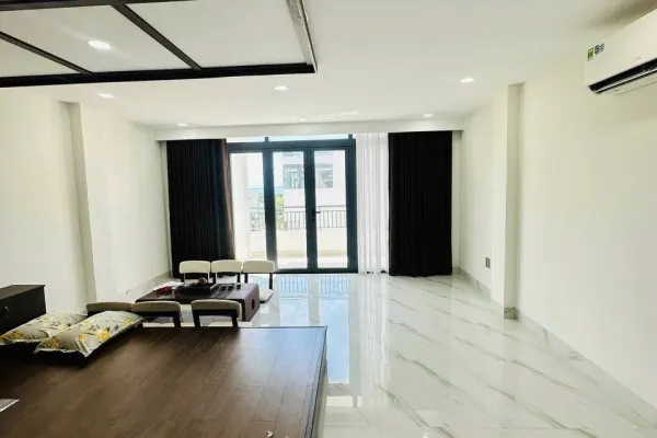 Квартира, 2 спальни · 70 м²