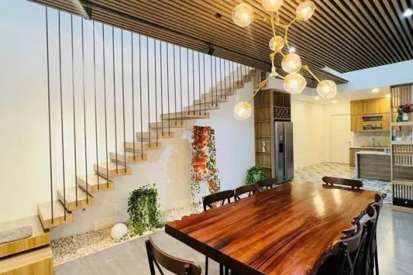 House, 3 спальни, 220.00 м² 2