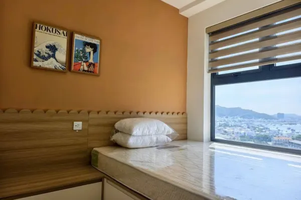 Квартира, 3 спальни · 94 м²