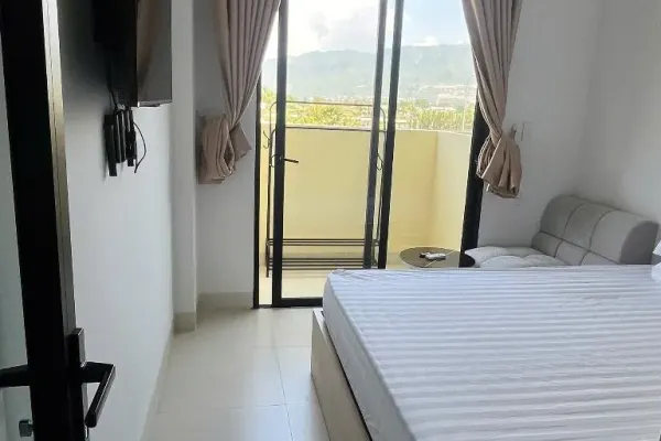 Studio 2