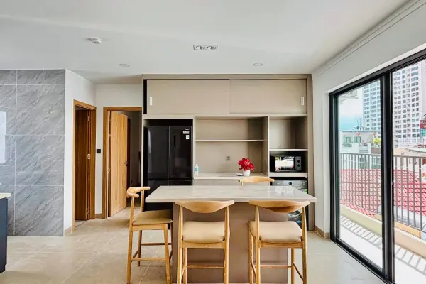 Квартира, 2 спальни · 85 м²
