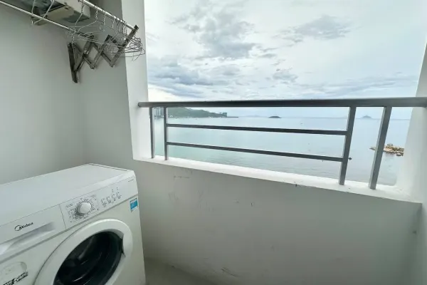 Квартира, 3 спальни · 71 м² 5