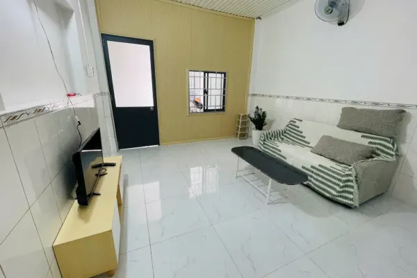 Дом, 3 спальни · 240 м² 2