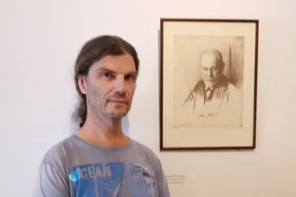 Психолог, психоаналитический психотерапевт, семейный и парный психотерапевт