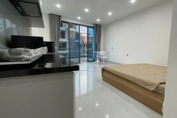 Studio 2
