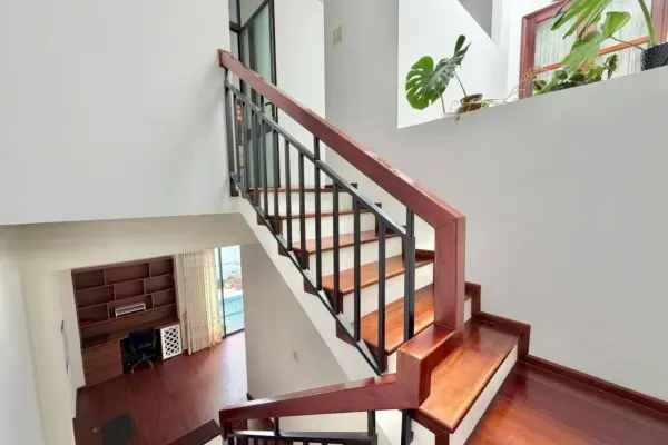 Вилла, 5 спален · 300 м² 4