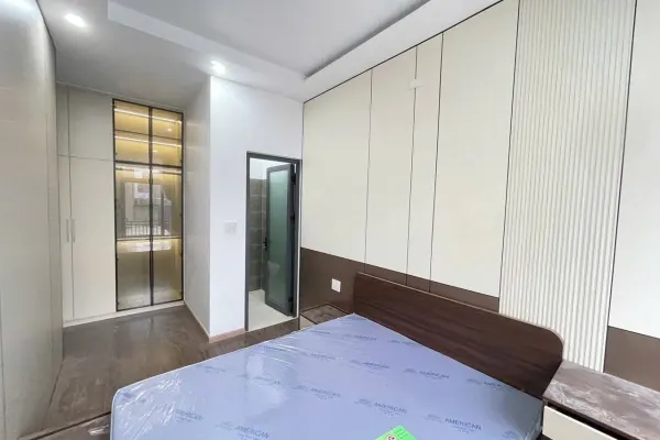 Дом, 4 спальни · 64.4 м² 4