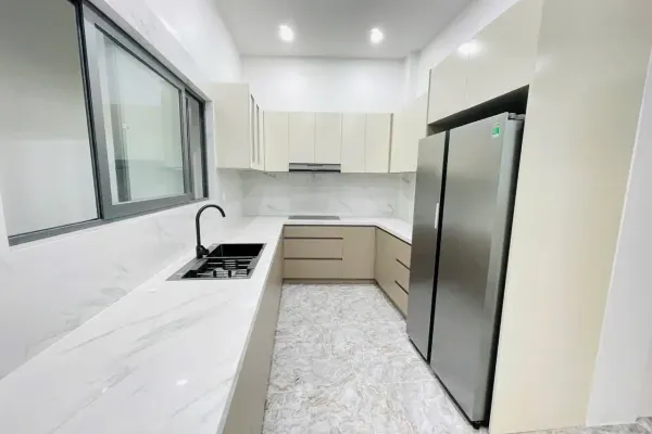 Дом, 4 спальни · 64.4 м² 5