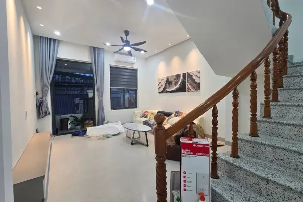 Дом, 3 спальни · 210 м² 8