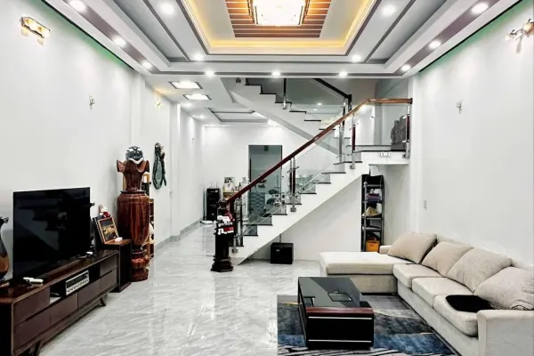 Дом, 1 спальня · 130 м² 3