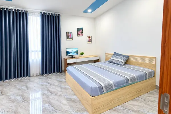 Дом, 4 спальни · 270 м² 4